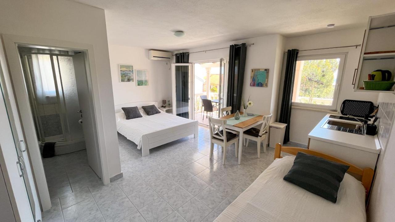 Villa Senija 오레비츠 외부 사진