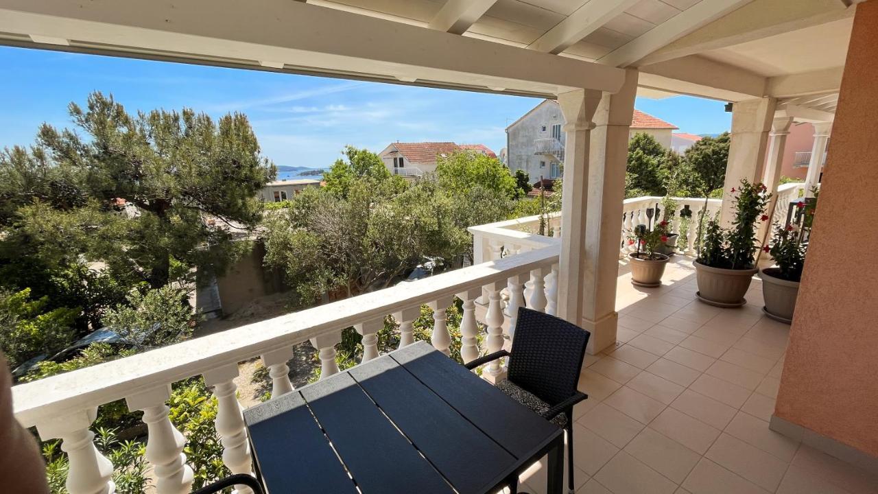 Villa Senija 오레비츠 외부 사진